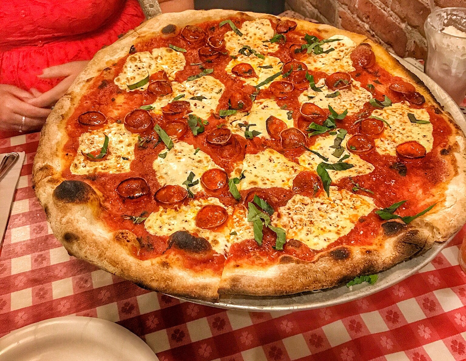 Lombardi's Pizza - NYC guide - Enjoy the Adventure travel blog
