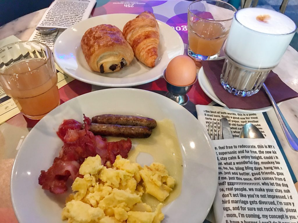 25hours hotel Munich breakfast