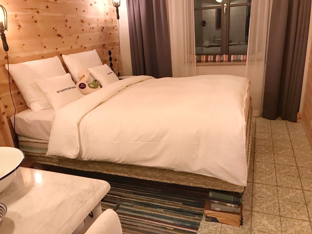 25hours hotel Munich bed